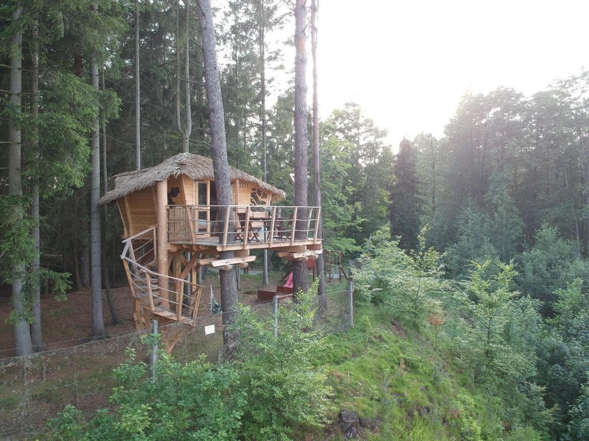 Treehouse U Rybnika Hotel Osecna Exterior photo