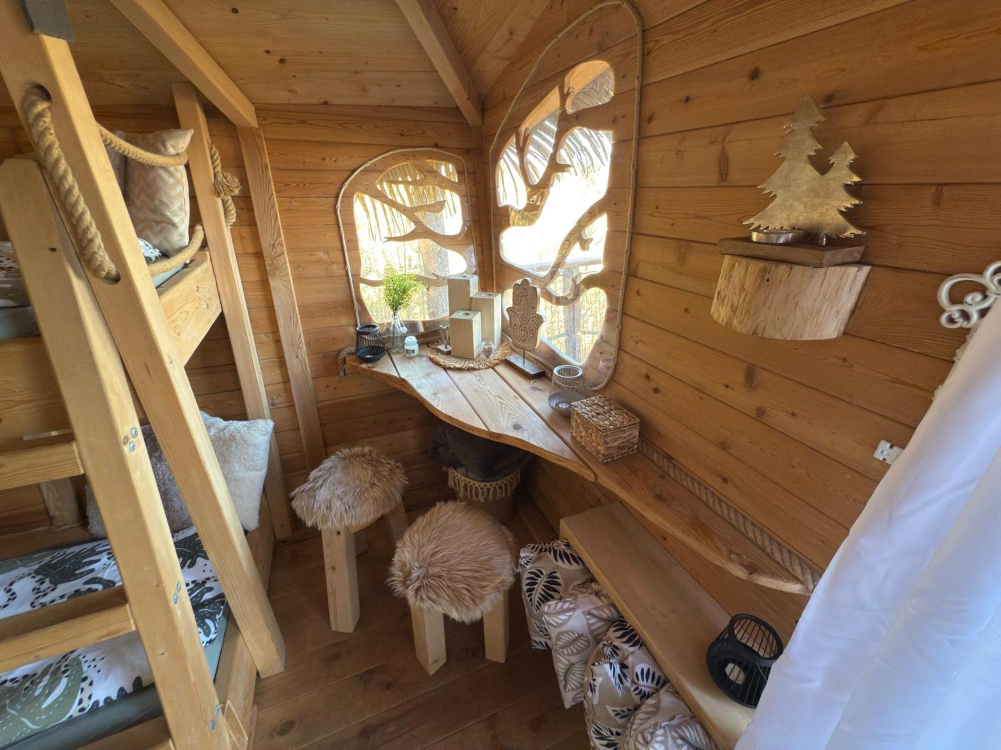 Treehouse U Rybnika Hotel Osecna Exterior photo